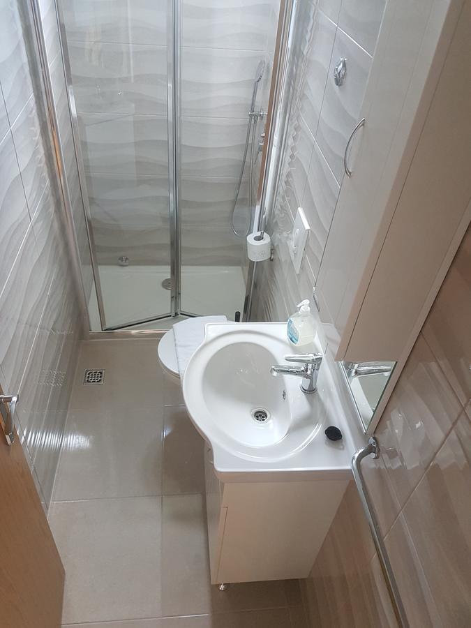 Apartments Sonja Tučepi エクステリア 写真